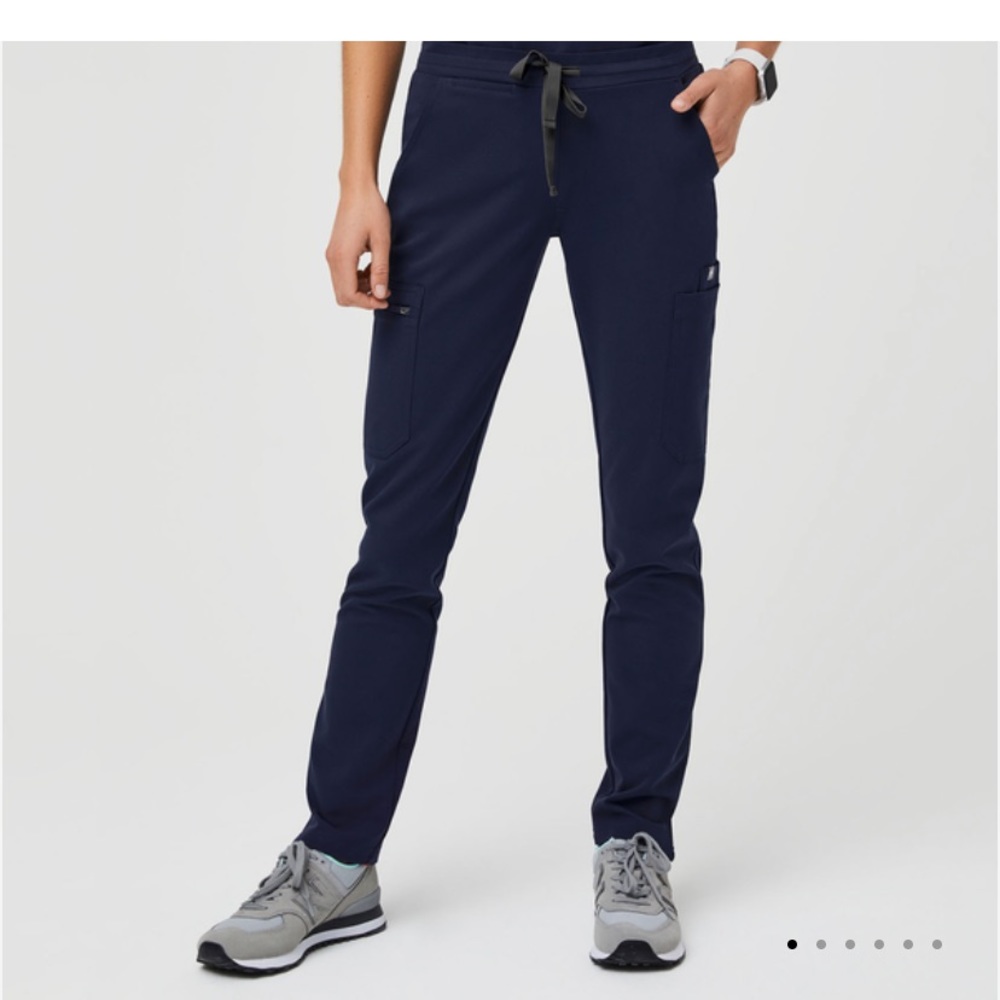 Figs Yola Technical Collection Skinny Leg Scrubs XXS Tall
